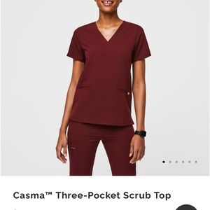 SOLD. NWT. Figs Casma Scrub top. Medium.